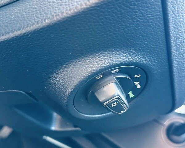 Серый Шкода Суперб, объемом двигателя 2 л и пробегом 210 тыс. км за 16450 $, фото 71 на Automoto.ua