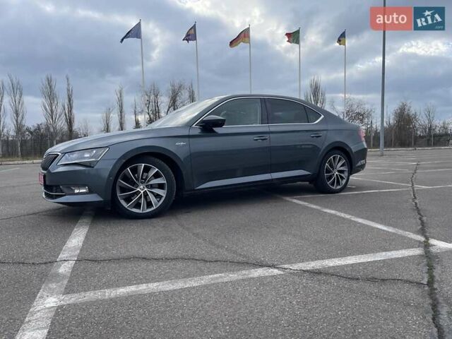 Серый Шкода Суперб, объемом двигателя 2 л и пробегом 260 тыс. км за 19500 $, фото 22 на Automoto.ua