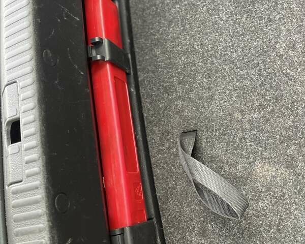 Серый Шкода Суперб, объемом двигателя 2 л и пробегом 260 тыс. км за 19500 $, фото 117 на Automoto.ua