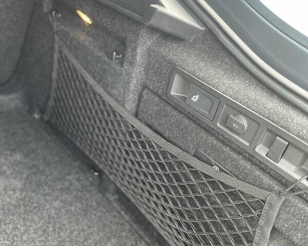 Серый Шкода Суперб, объемом двигателя 2 л и пробегом 260 тыс. км за 19500 $, фото 113 на Automoto.ua