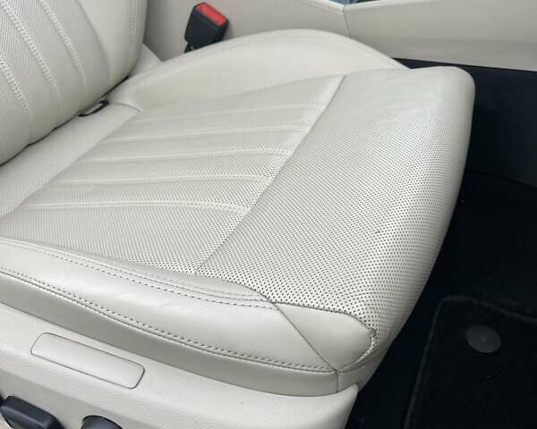 Серый Шкода Суперб, объемом двигателя 2 л и пробегом 260 тыс. км за 19500 $, фото 66 на Automoto.ua