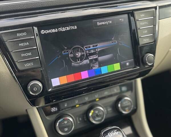 Серый Шкода Суперб, объемом двигателя 2 л и пробегом 260 тыс. км за 19500 $, фото 96 на Automoto.ua