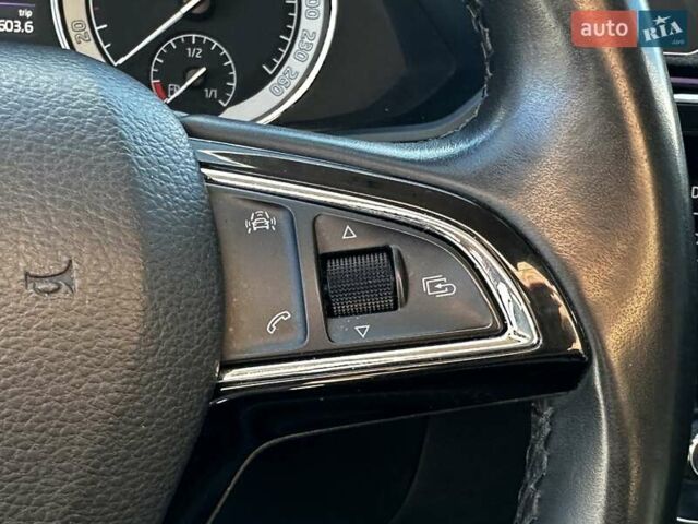 Сірий Шкода Суперб, об'ємом двигуна 1.97 л та пробігом 154 тис. км за 19599 $, фото 26 на Automoto.ua