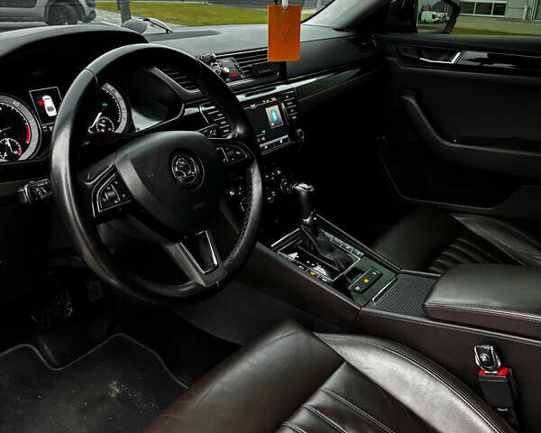 Сірий Шкода Суперб, об'ємом двигуна 1.97 л та пробігом 317 тис. км за 17700 $, фото 11 на Automoto.ua