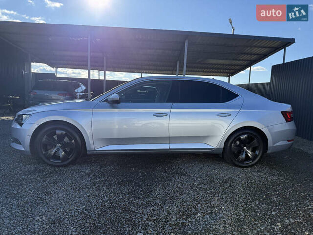 Серый Шкода Суперб, объемом двигателя 1.97 л и пробегом 198 тыс. км за 20499 $, фото 2 на Automoto.ua