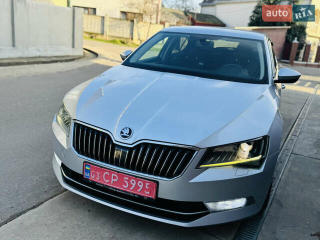 Серый Шкода Суперб, объемом двигателя 2 л и пробегом 210 тыс. км за 16450 $, фото 15 на Automoto.ua
