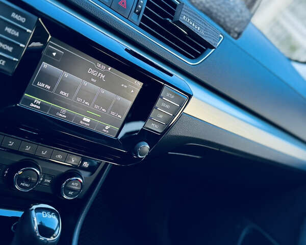 Серый Шкода Суперб, объемом двигателя 2 л и пробегом 210 тыс. км за 16450 $, фото 57 на Automoto.ua