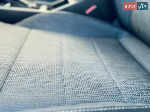 Серый Шкода Суперб, объемом двигателя 2 л и пробегом 210 тыс. км за 16450 $, фото 52 на Automoto.ua