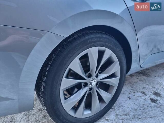Серый Шкода Суперб, объемом двигателя 1.97 л и пробегом 226 тыс. км за 20499 $, фото 25 на Automoto.ua