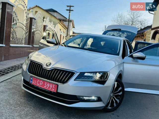 Серый Шкода Суперб, объемом двигателя 2 л и пробегом 210 тыс. км за 16450 $, фото 34 на Automoto.ua