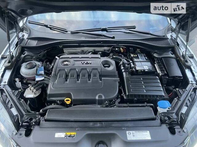 Сірий Шкода Суперб, об'ємом двигуна 1.97 л та пробігом 157 тис. км за 25599 $, фото 92 на Automoto.ua