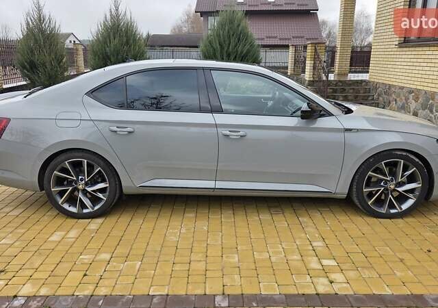 Серый Шкода Суперб, объемом двигателя 1.97 л и пробегом 175 тыс. км за 26300 $, фото 7 на Automoto.ua