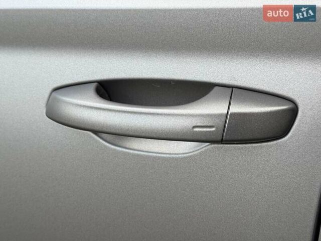 Сірий Шкода Суперб, об'ємом двигуна 1.97 л та пробігом 151 тис. км за 29500 $, фото 11 на Automoto.ua