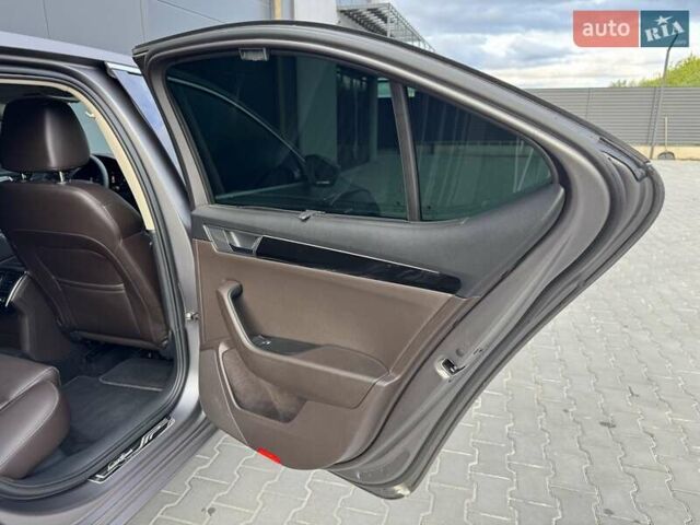 Сірий Шкода Суперб, об'ємом двигуна 1.97 л та пробігом 151 тис. км за 29500 $, фото 20 на Automoto.ua