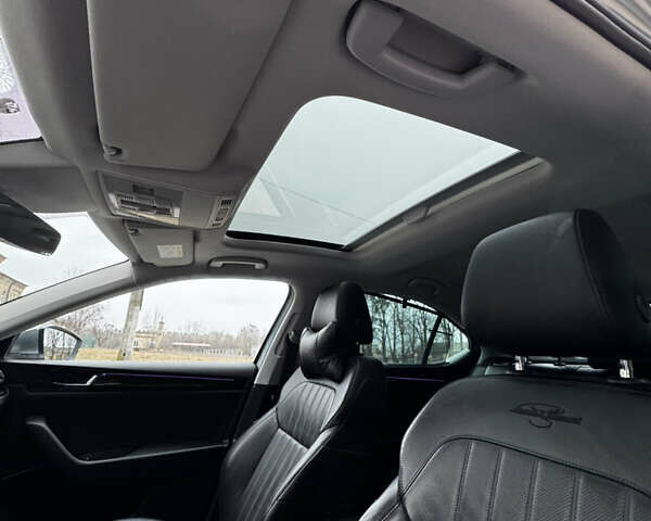 Серый Шкода Суперб, объемом двигателя 1.97 л и пробегом 226 тыс. км за 26000 $, фото 12 на Automoto.ua