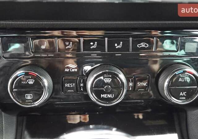 Серый Шкода Суперб, объемом двигателя 1.97 л и пробегом 175 тыс. км за 26300 $, фото 36 на Automoto.ua