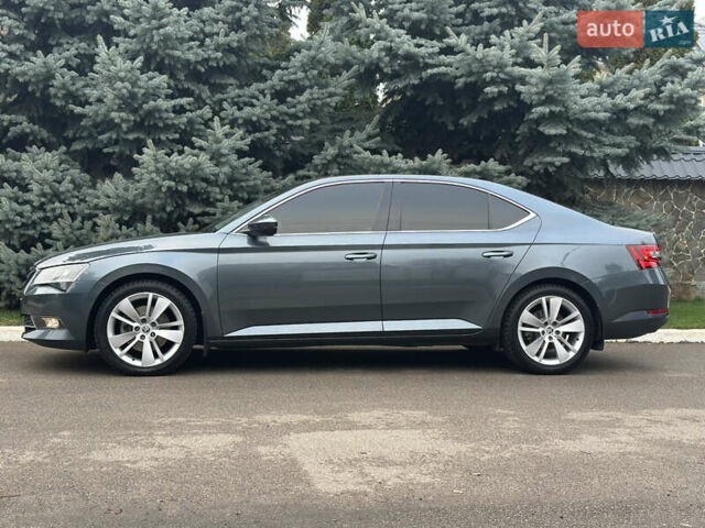 Серый Шкода Суперб, объемом двигателя 1.97 л и пробегом 107 тыс. км за 25500 $, фото 2 на Automoto.ua
