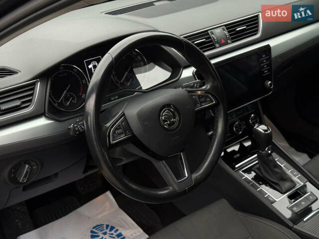 Серый Шкода Суперб, объемом двигателя 1.97 л и пробегом 230 тыс. км за 18900 $, фото 11 на Automoto.ua