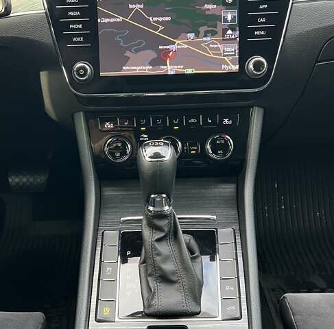 Серый Шкода Суперб, объемом двигателя 1.97 л и пробегом 155 тыс. км за 25000 $, фото 14 на Automoto.ua