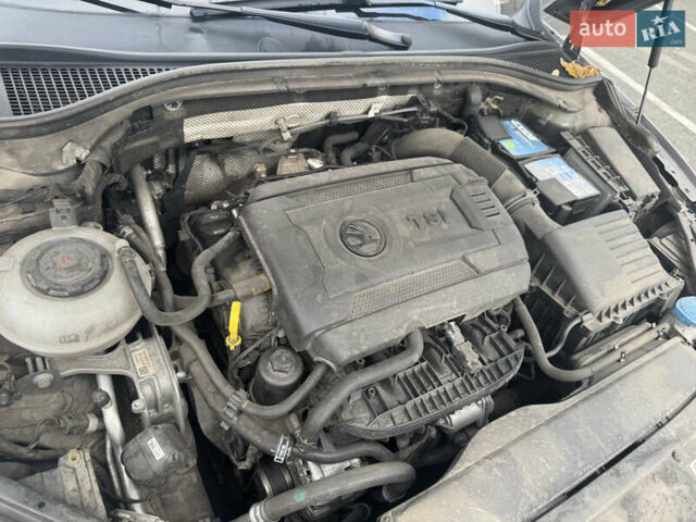 Серый Шкода Суперб, объемом двигателя 1.8 л и пробегом 113 тыс. км за 18400 $, фото 13 на Automoto.ua