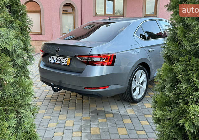 Сірий Шкода Суперб, об'ємом двигуна 1.5 л та пробігом 140 тис. км за 23950 $, фото 8 на Automoto.ua