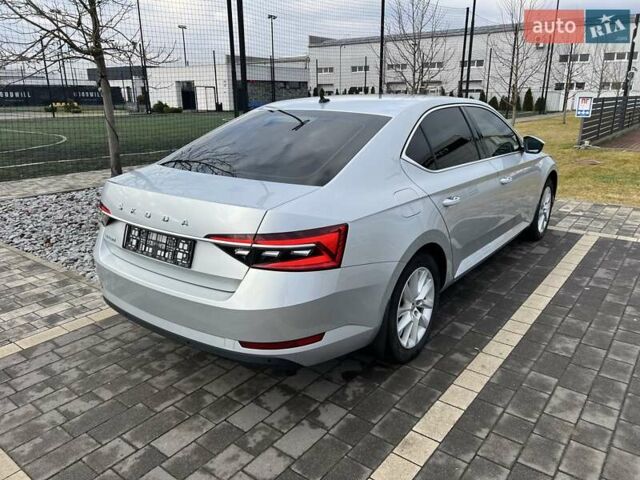 Серый Шкода Суперб, объемом двигателя 1.97 л и пробегом 155 тыс. км за 25000 $, фото 8 на Automoto.ua