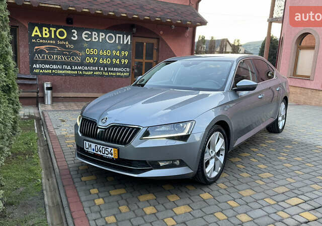 Сірий Шкода Суперб, об'ємом двигуна 1.5 л та пробігом 140 тис. км за 23950 $, фото 14 на Automoto.ua