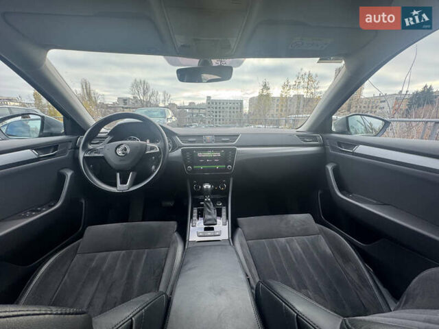 Серый Шкода Суперб, объемом двигателя 1.8 л и пробегом 113 тыс. км за 18400 $, фото 18 на Automoto.ua