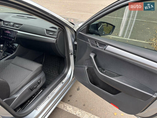 Серый Шкода Суперб, объемом двигателя 1.97 л и пробегом 167 тыс. км за 30750 $, фото 18 на Automoto.ua