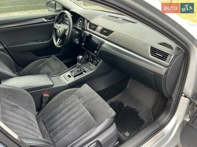 Серый Шкода Суперб, объемом двигателя 1.97 л и пробегом 155 тыс. км за 25000 $, фото 20 на Automoto.ua