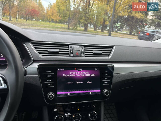 Серый Шкода Суперб, объемом двигателя 1.97 л и пробегом 167 тыс. км за 30750 $, фото 13 на Automoto.ua