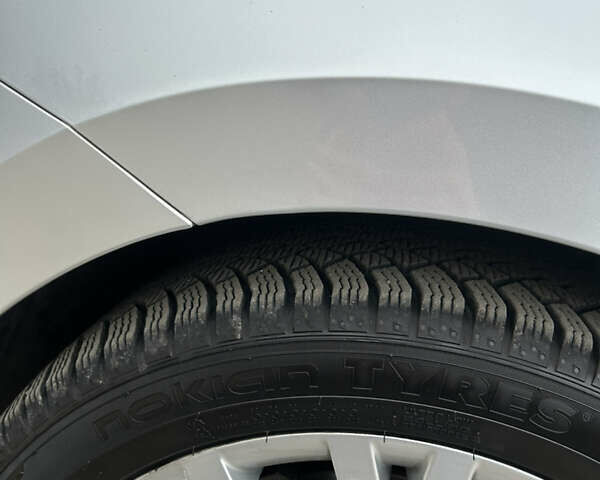 Сірий Шкода Суперб, об'ємом двигуна 1.97 л та пробігом 178 тис. км за 28800 $, фото 59 на Automoto.ua