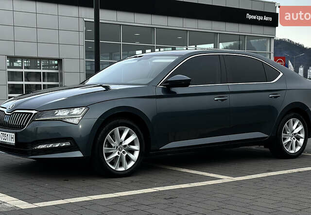 Серый Шкода Суперб, объемом двигателя 2 л и пробегом 218 тыс. км за 19999 $, фото 6 на Automoto.ua