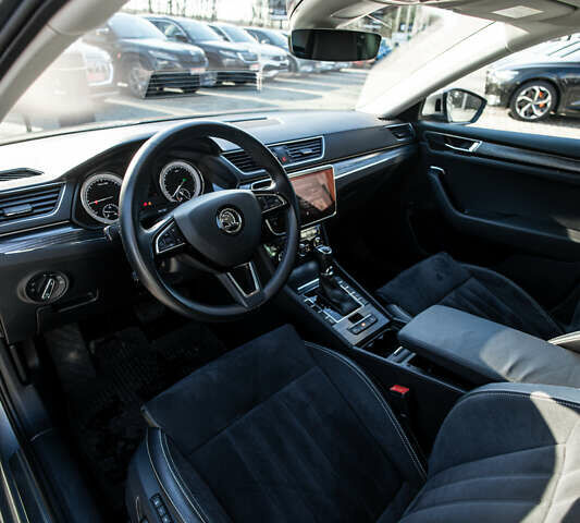 Серый Шкода Суперб, объемом двигателя 1.97 л и пробегом 164 тыс. км за 27700 $, фото 20 на Automoto.ua