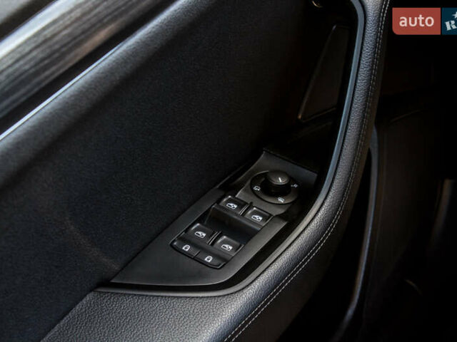 Сірий Шкода Суперб, об'ємом двигуна 1.97 л та пробігом 163 тис. км за 27300 $, фото 60 на Automoto.ua