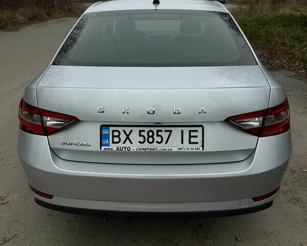 Сірий Шкода Суперб, об'ємом двигуна 1.97 л та пробігом 178 тис. км за 28800 $, фото 68 на Automoto.ua