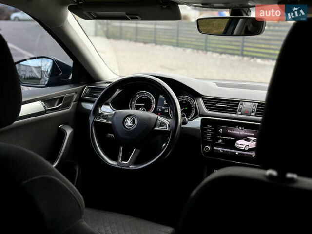 Серый Шкода Суперб, объемом двигателя 2 л и пробегом 218 тыс. км за 19999 $, фото 46 на Automoto.ua