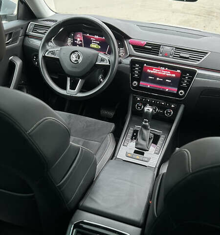 Сірий Шкода Суперб, об'ємом двигуна 1.97 л та пробігом 178 тис. км за 28800 $, фото 40 на Automoto.ua