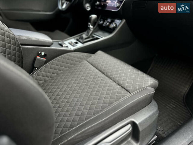 Серый Шкода Суперб, объемом двигателя 2 л и пробегом 218 тыс. км за 19999 $, фото 42 на Automoto.ua