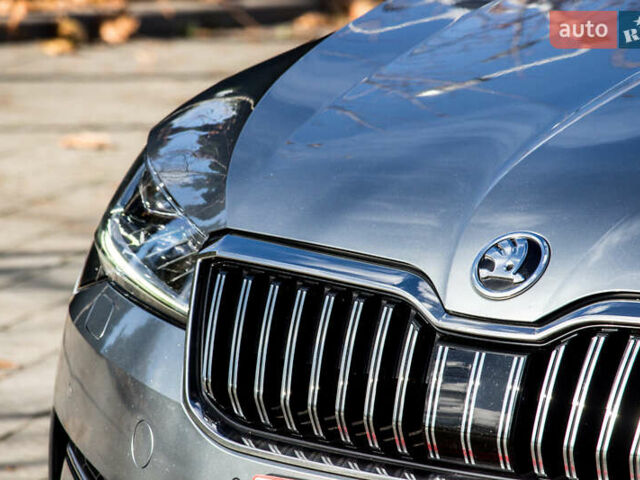 Сірий Шкода Суперб, об'ємом двигуна 1.97 л та пробігом 163 тис. км за 27300 $, фото 8 на Automoto.ua