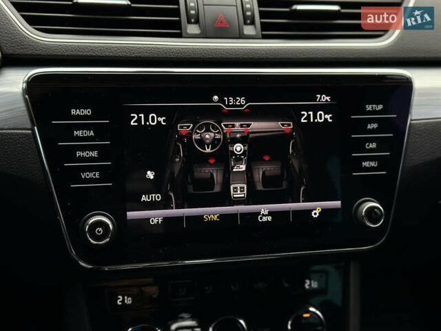 Серый Шкода Суперб, объемом двигателя 2 л и пробегом 218 тыс. км за 19999 $, фото 54 на Automoto.ua