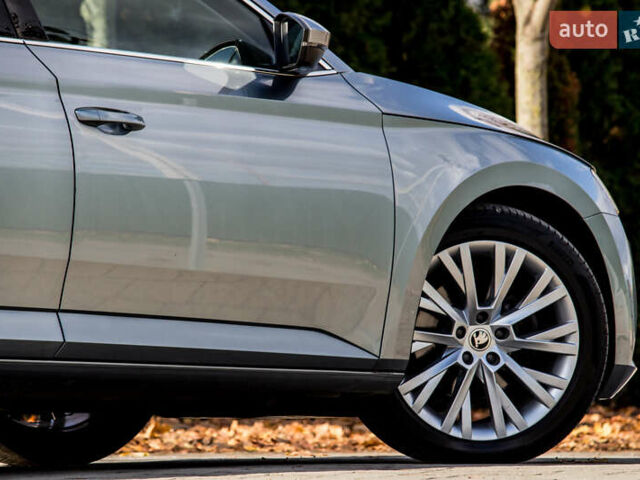 Сірий Шкода Суперб, об'ємом двигуна 1.97 л та пробігом 163 тис. км за 27300 $, фото 17 на Automoto.ua