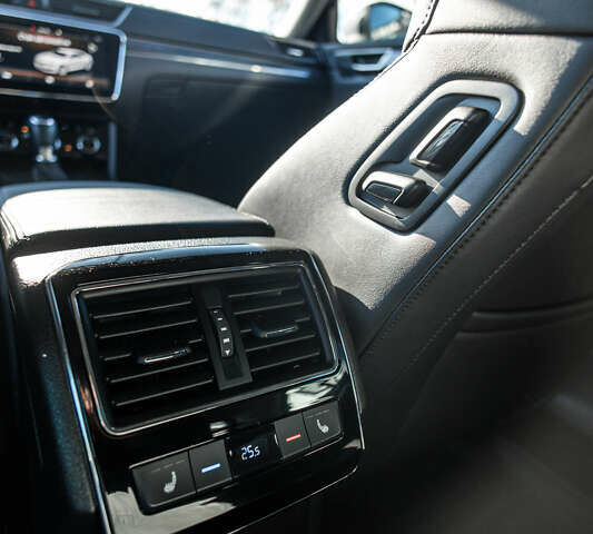 Серый Шкода Суперб, объемом двигателя 1.97 л и пробегом 164 тыс. км за 27700 $, фото 33 на Automoto.ua