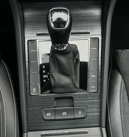 Сірий Шкода Суперб, об'ємом двигуна 1.97 л та пробігом 178 тис. км за 28800 $, фото 99 на Automoto.ua