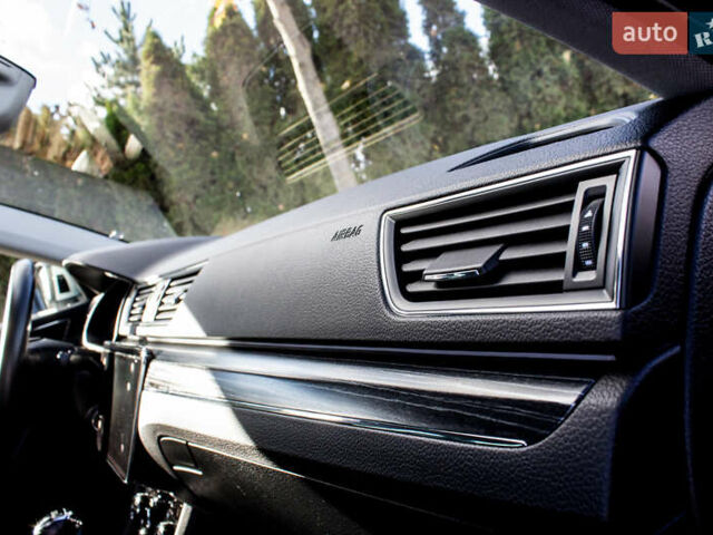 Сірий Шкода Суперб, об'ємом двигуна 1.97 л та пробігом 163 тис. км за 27300 $, фото 57 на Automoto.ua