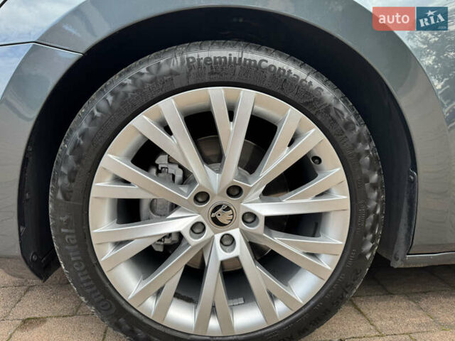 Серый Шкода Суперб, объемом двигателя 1.97 л и пробегом 215 тыс. км за 25699 $, фото 30 на Automoto.ua