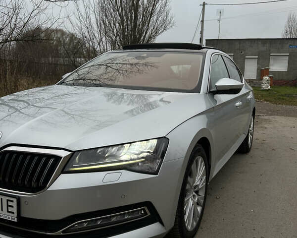 Сірий Шкода Суперб, об'ємом двигуна 1.97 л та пробігом 178 тис. км за 28800 $, фото 48 на Automoto.ua
