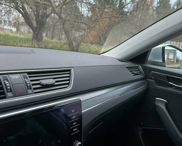 Сірий Шкода Суперб, об'ємом двигуна 1.97 л та пробігом 178 тис. км за 28800 $, фото 88 на Automoto.ua