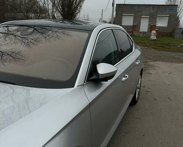 Сірий Шкода Суперб, об'ємом двигуна 1.97 л та пробігом 178 тис. км за 28800 $, фото 62 на Automoto.ua