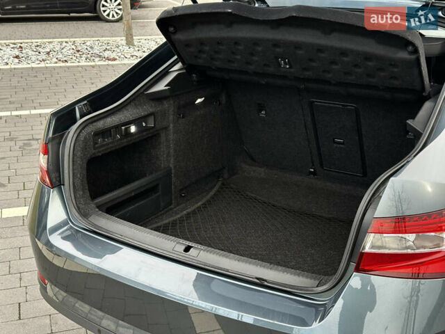 Серый Шкода Суперб, объемом двигателя 2 л и пробегом 218 тыс. км за 19999 $, фото 58 на Automoto.ua